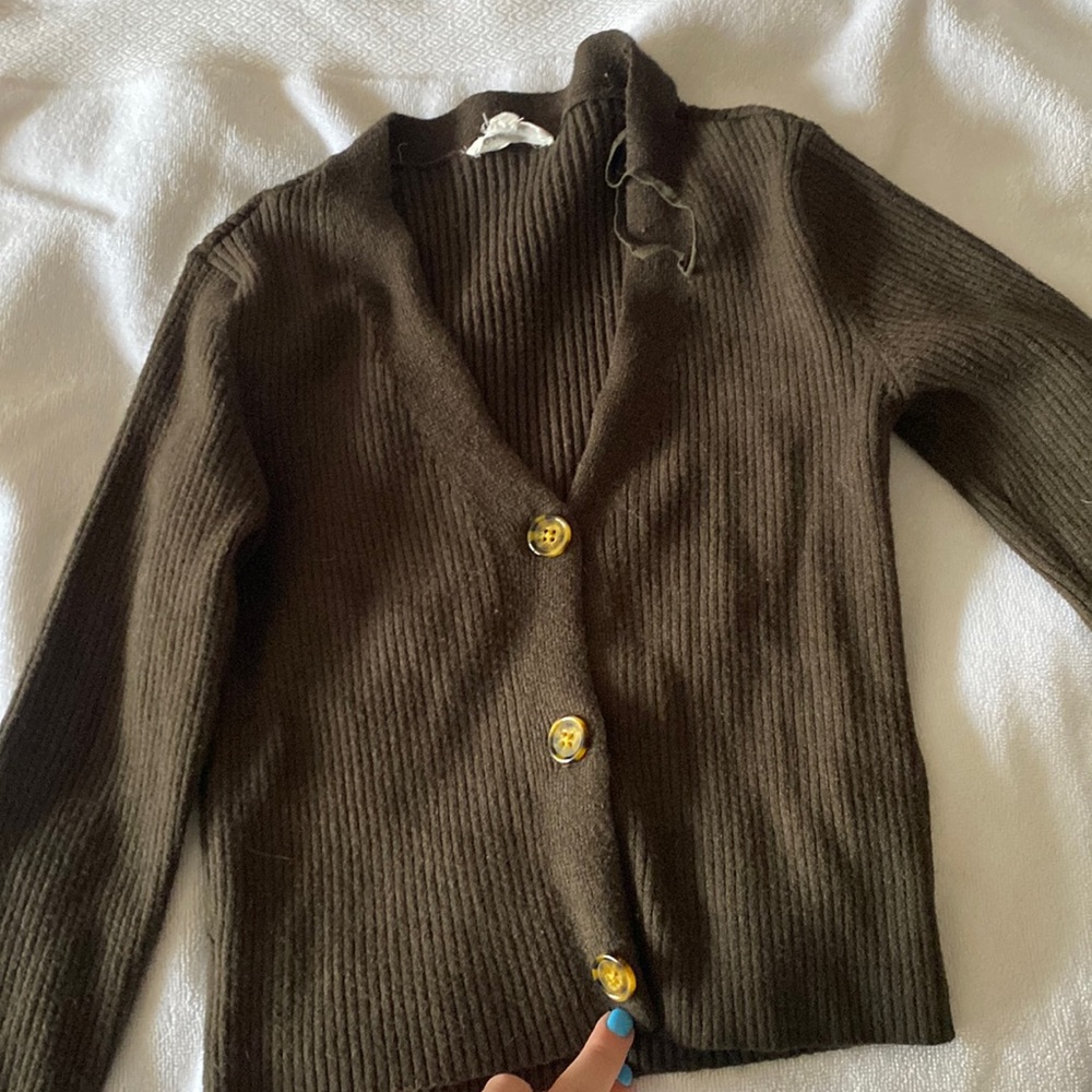 Garage sweater dark green